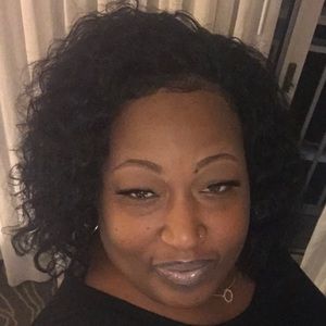 Meet your Posher, Latora